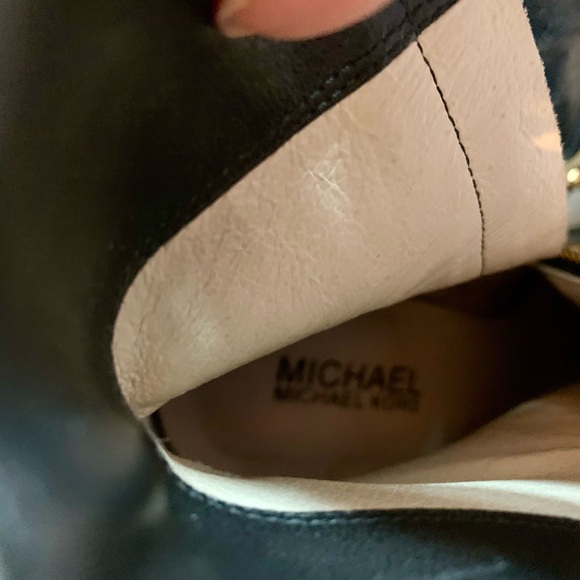 EUC Michael Kors Black Leather Ankle Boots 7.5 - Picture 6 of 7